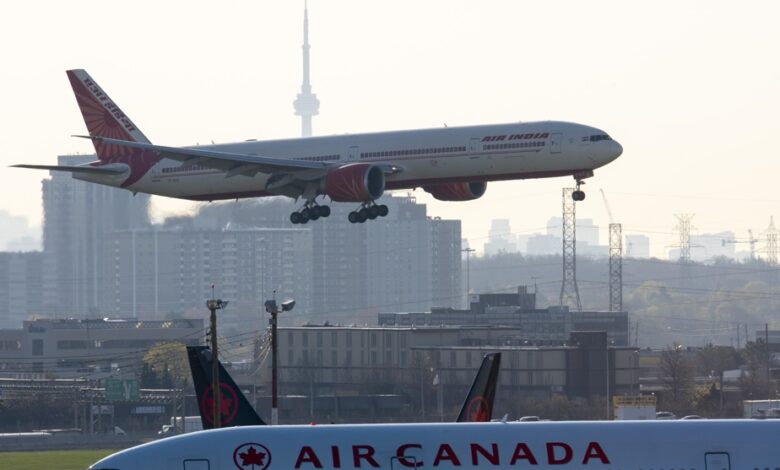 Les Indiens fuient le virus et le prix des billets d’avion bondit