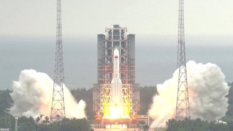 Les débris de la fusée chinoise sont tombés dans l'océan Indien, , selon la Chine