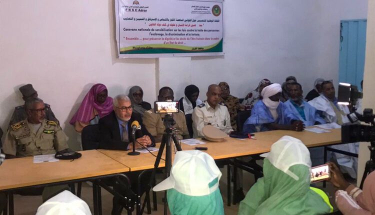 Campagne De Sensibilisation À Adrar Contre L'esclavage, La Traite Des Êtres Humains Et La Torture